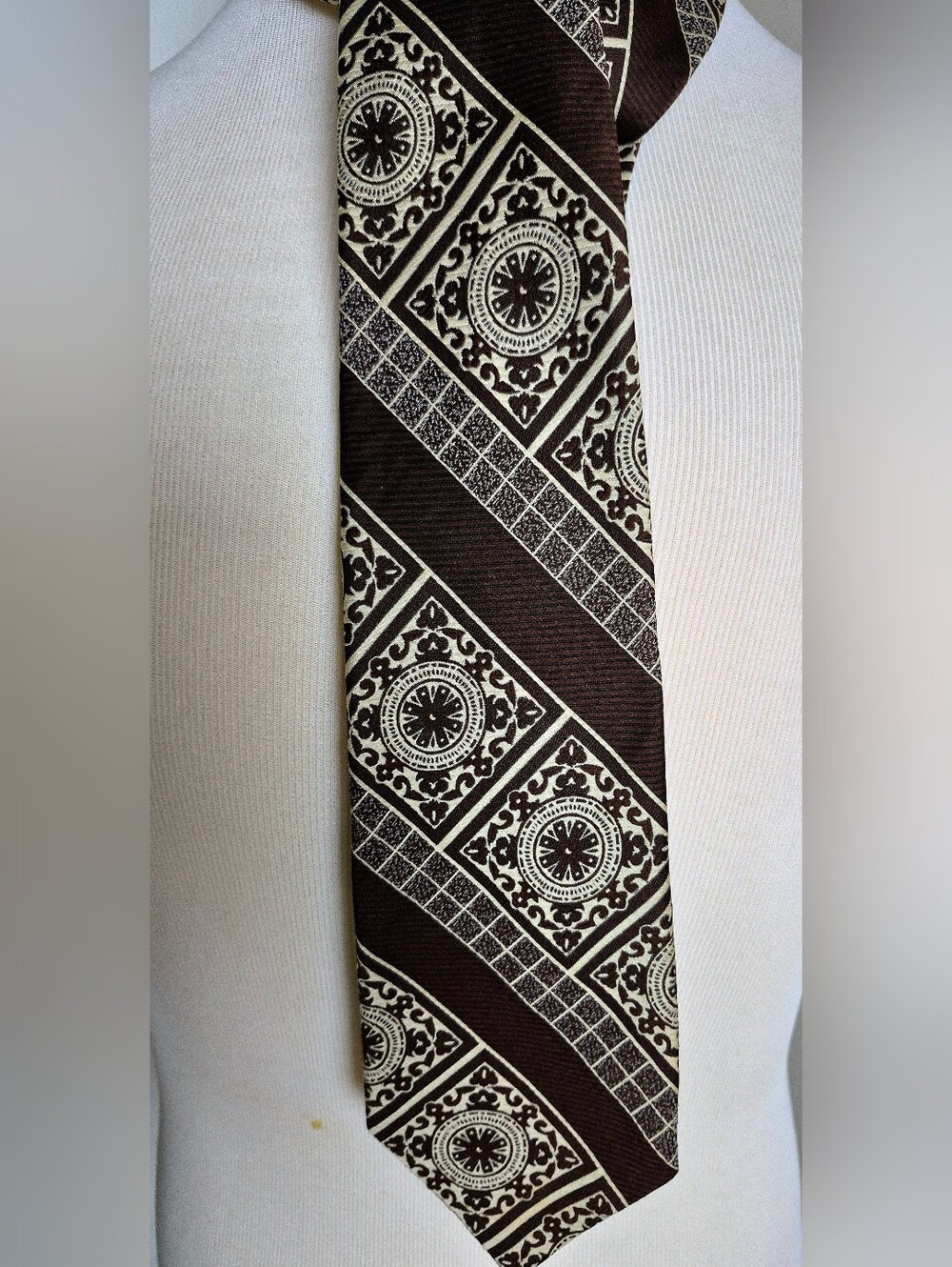 Vintage Superba Sugar & Spice Brown Geometric Wide Necktie 4"